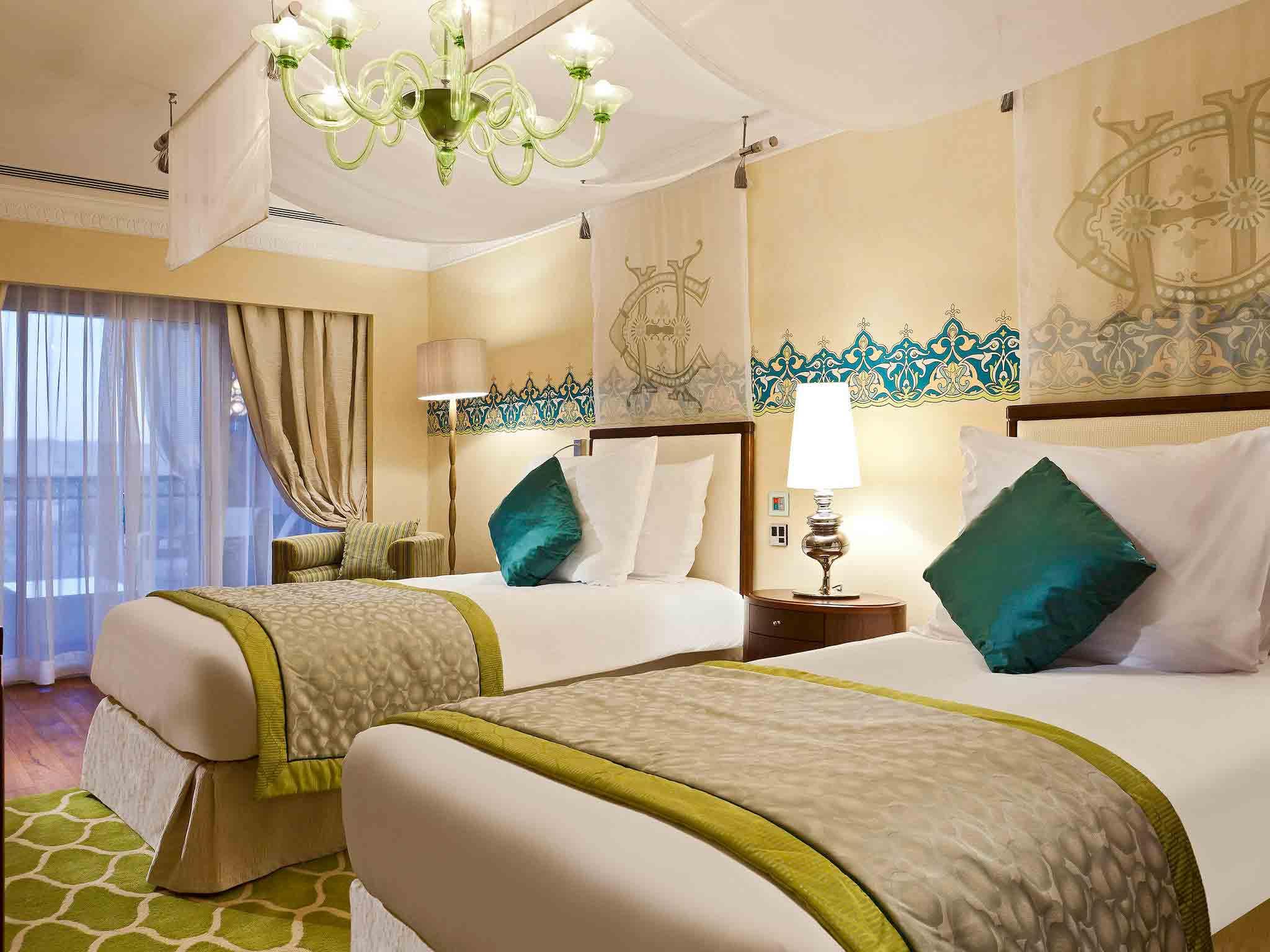 Pavillon Winter Luxor Hotel Eksteriør billede Deluxe Room