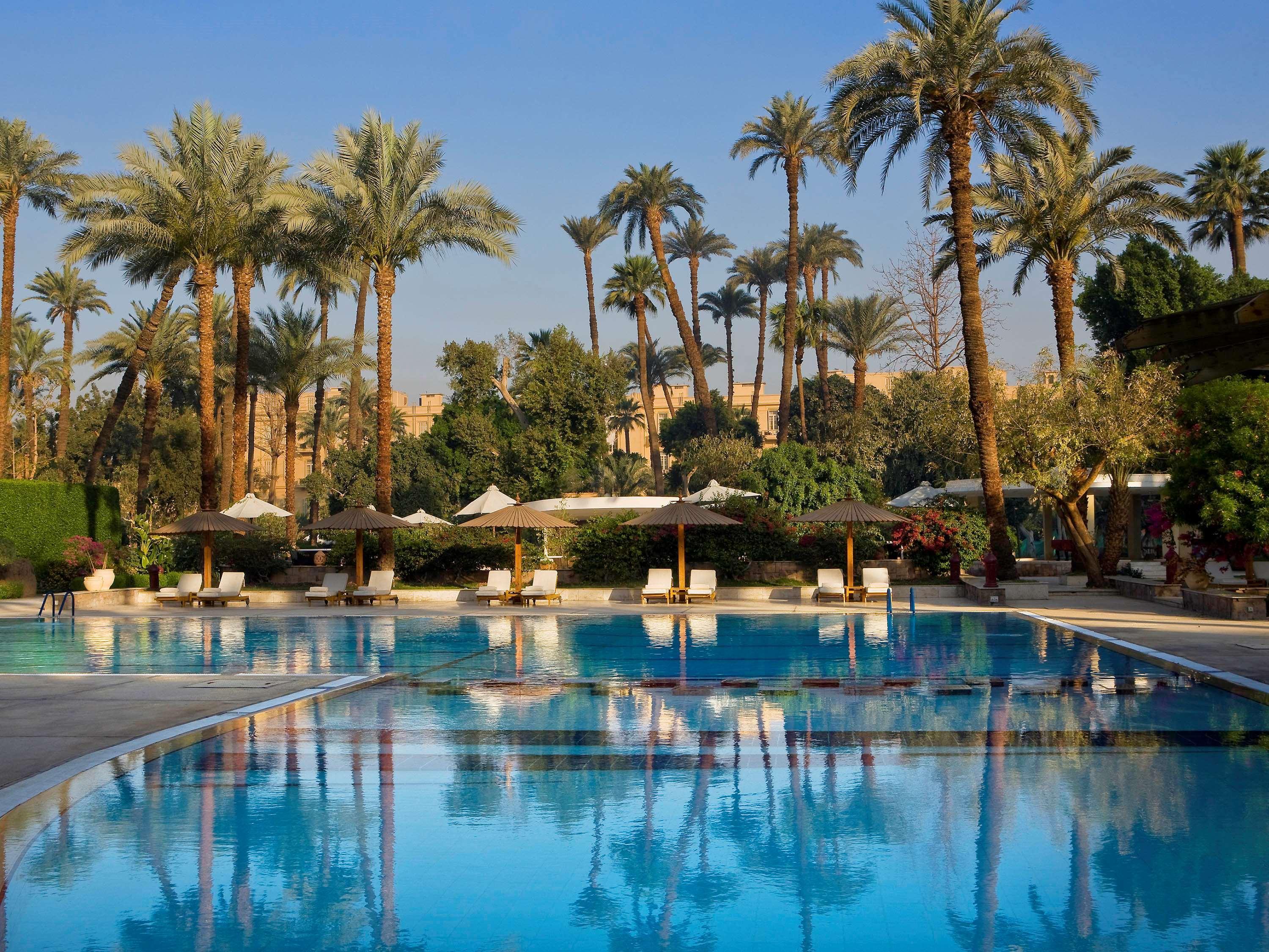 Pavillon Winter Luxor Hotel Eksteriør billede The pool at the Four Seasons Hotel, Cairo
